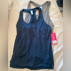 Workout tank tops